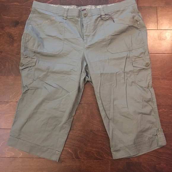 gloria vanderbilt cotton capris